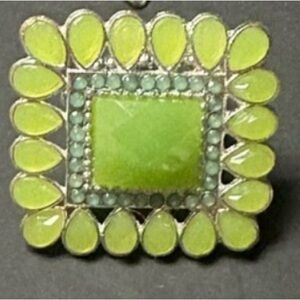 Elegant Green Vintage Good Condition, Stretch Ring